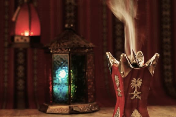 Благовония из агарового дерева